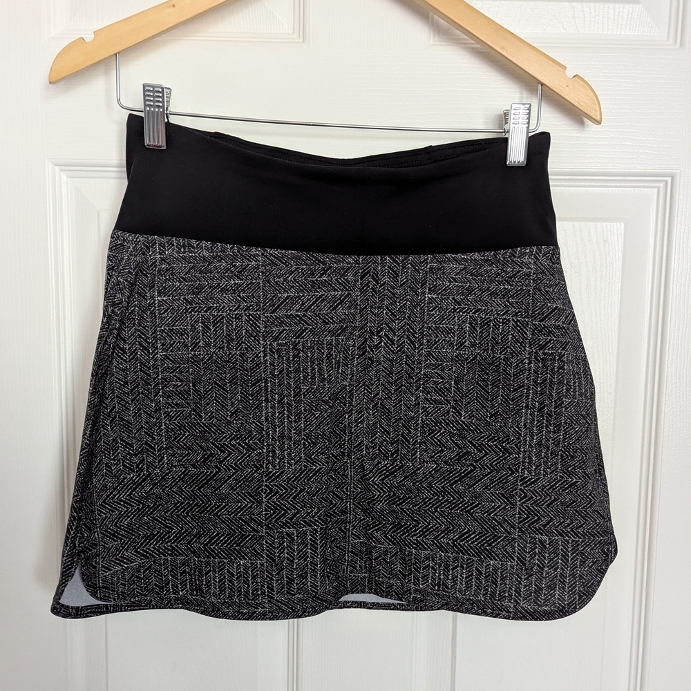 Tuff Athletics Women's (Size XS) Black and Gray Skort (Mini Skirt)